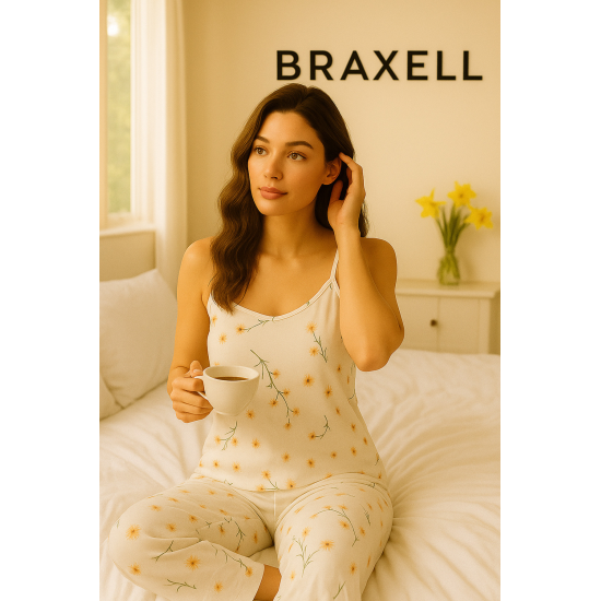 Kadın Beyaz İp Askılı Çiçek Desenli Pijama Takımı