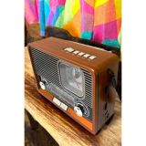 Nostaljik Görünümlü USB Girişli Bluetooth Bağlantılı Radyo
