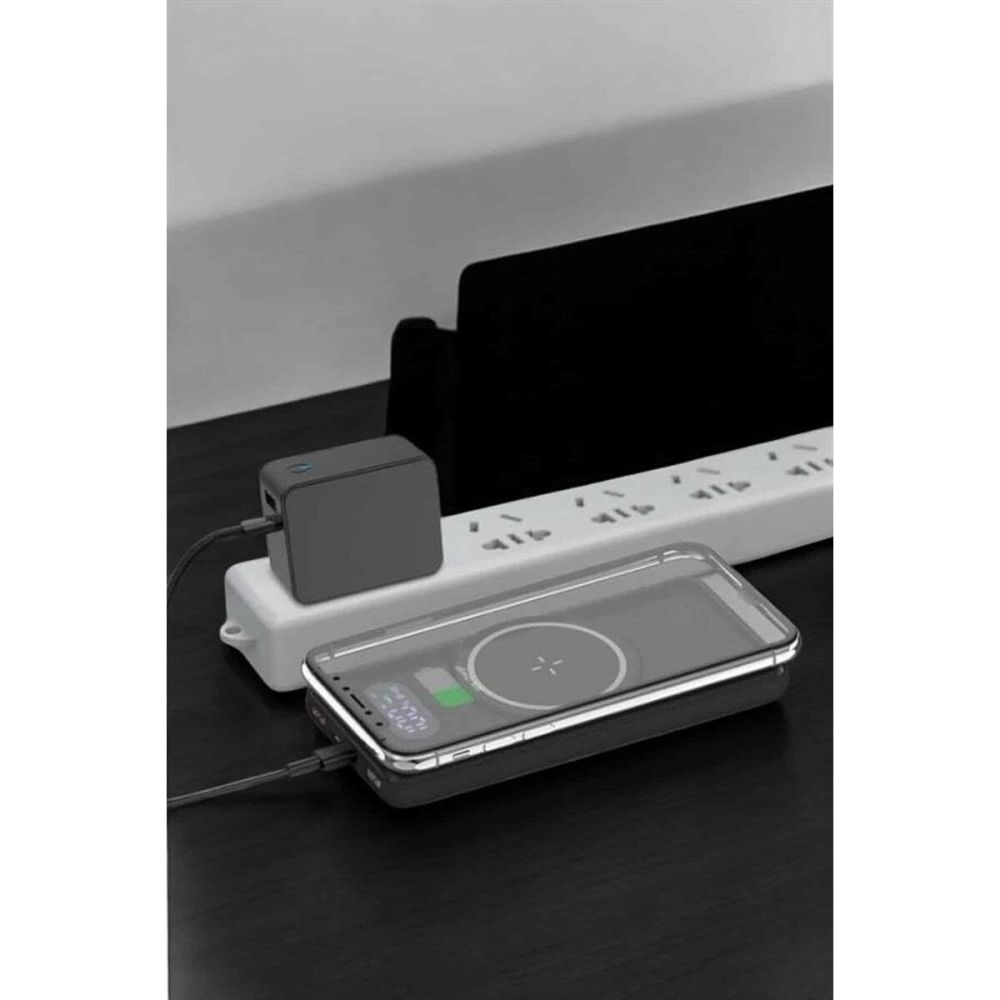 10.000 Mah Powerbank 4 Portlu Hızlı Şarj Dijital Göstergeli