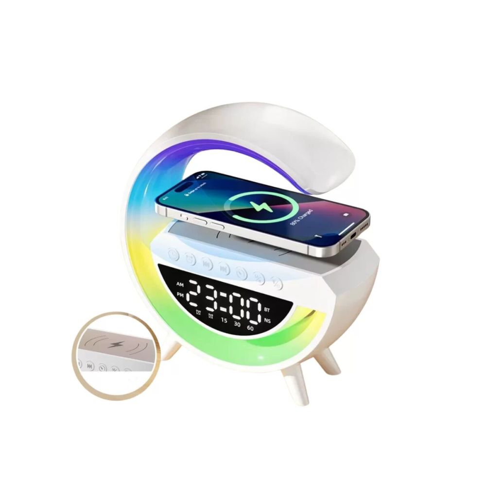 Kablosuz RGB Bluetooth Hoparlör USB FM ve AUX Destekli Taşınabilir Ses