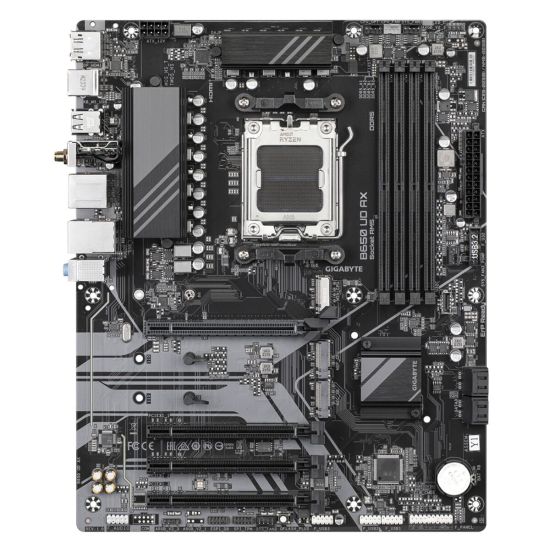 GIGABYTE B650 UD AX, 4xDDR5, 3xM.2, DP, HDMI, Type-C, Wi-Fi 6E, Blueto