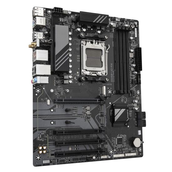 GIGABYTE B650 UD AX, 4xDDR5, 3xM.2, DP, HDMI, Type-C, Wi-Fi 6E, Blueto